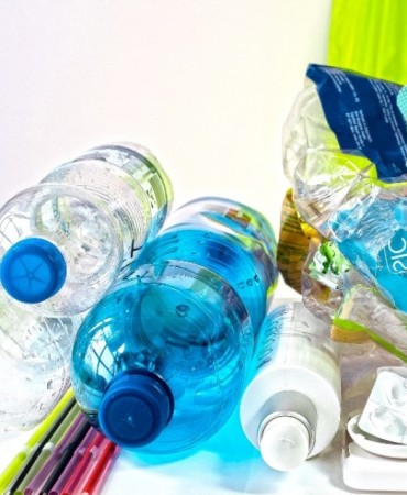 examples of plastic bottles